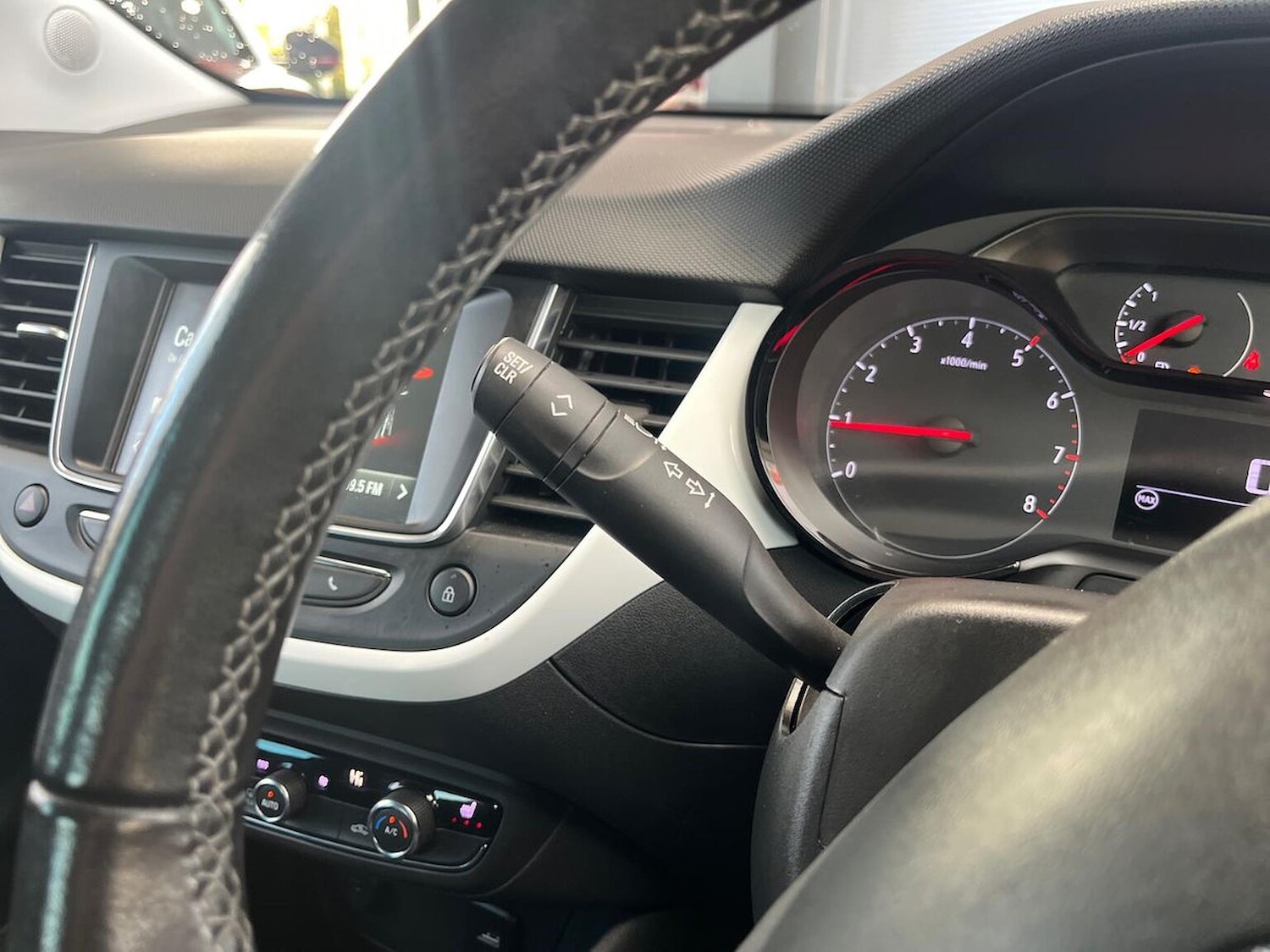 Used Vauxhall Crossland 2021 for sale - 76627946: Photo 27