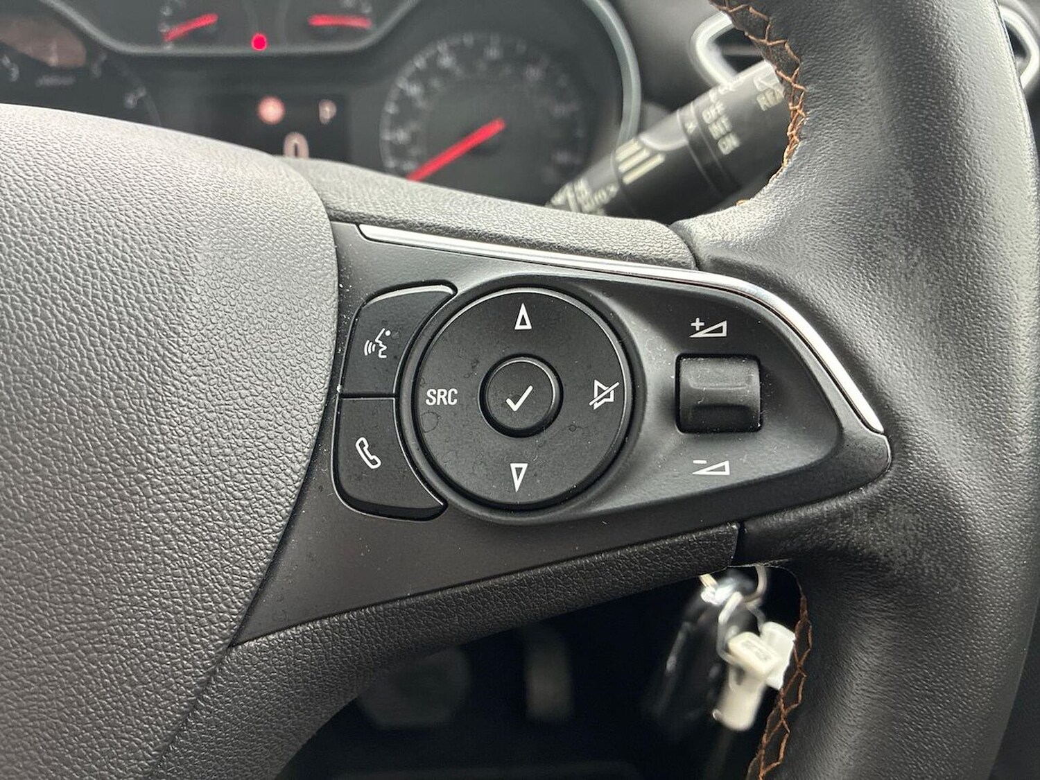 Used Vauxhall Crossland X 2018 for sale - 78196410: Photo 27