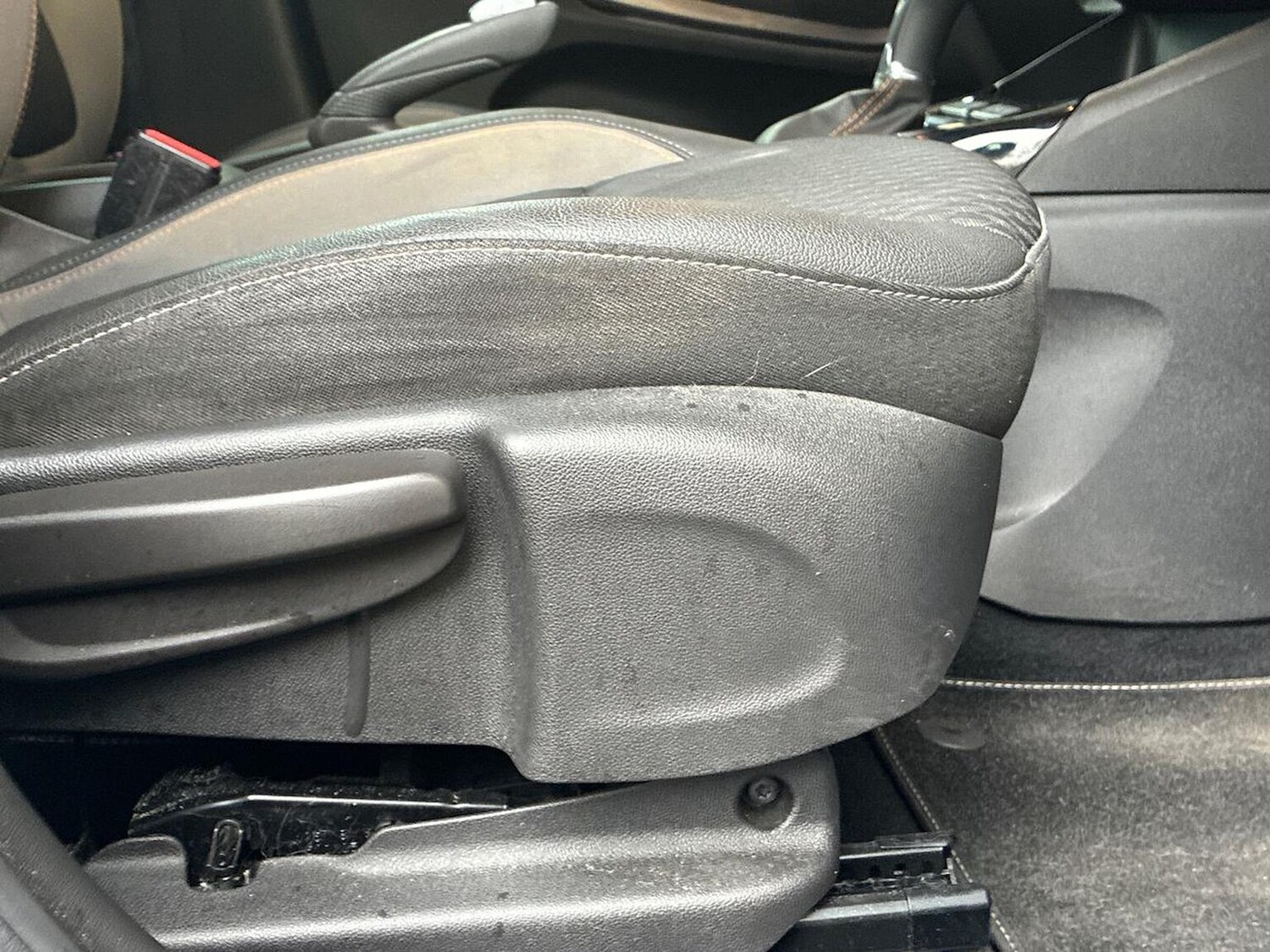 Used Vauxhall Crossland X 2018 for sale - 78196410: Photo 31