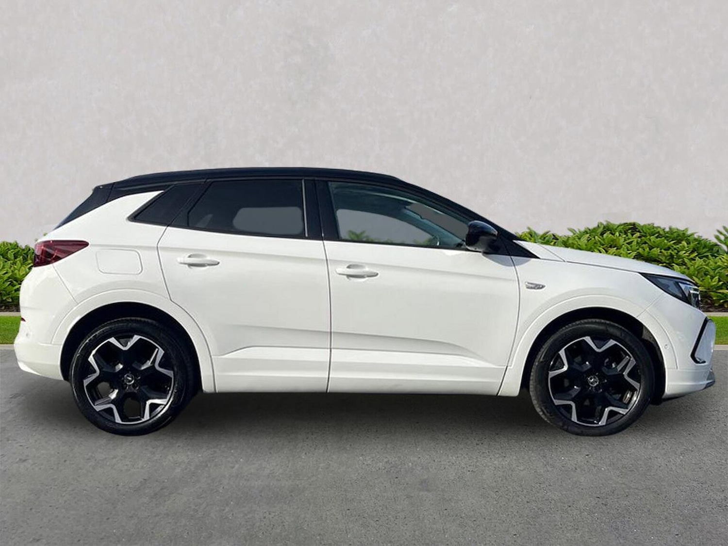 Used Vauxhall Grandland 2023 for sale - 76455318: Photo 3