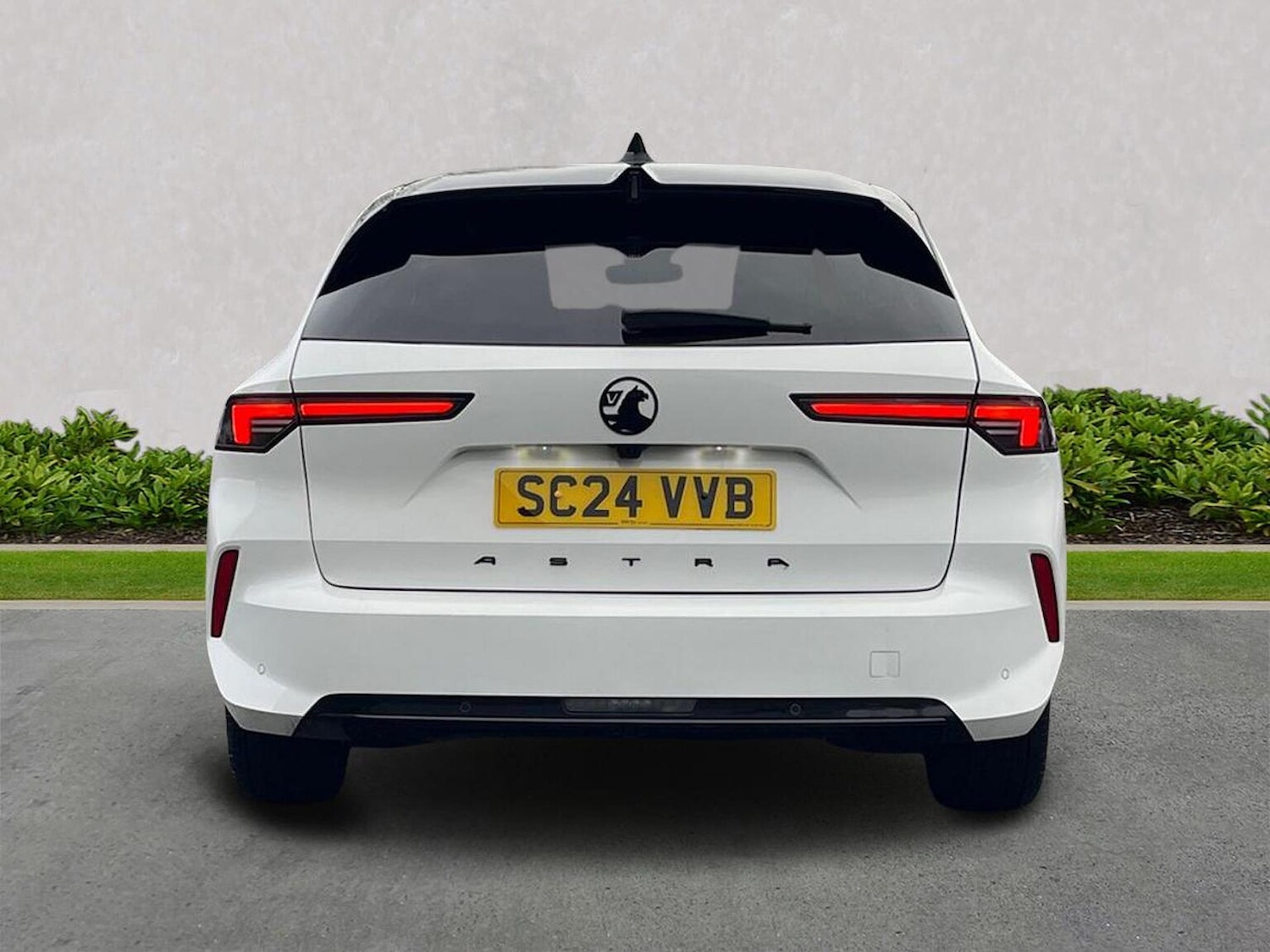 Used Vauxhall Astra 2024 for sale - 76853945: Photo 4