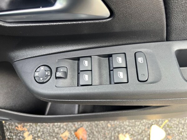 Used Vauxhall Corsa 2024 for sale - 76324588: Photo 21