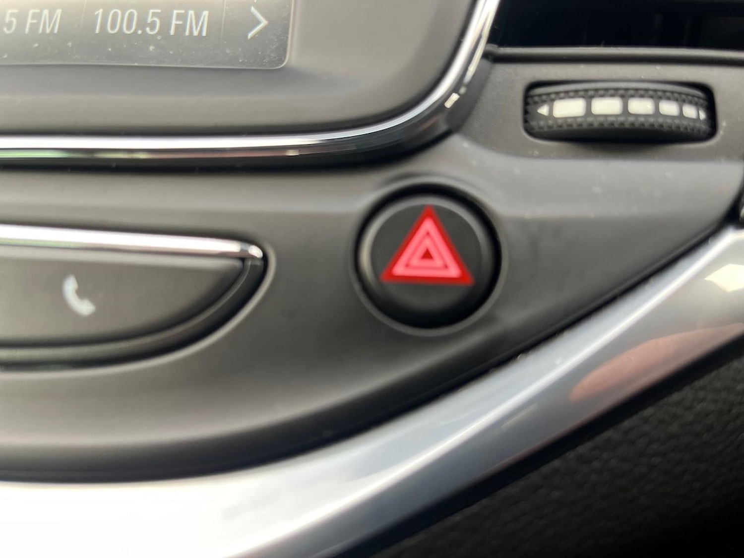 Used Vauxhall Astra 2019 for sale - 76627949: Photo 22