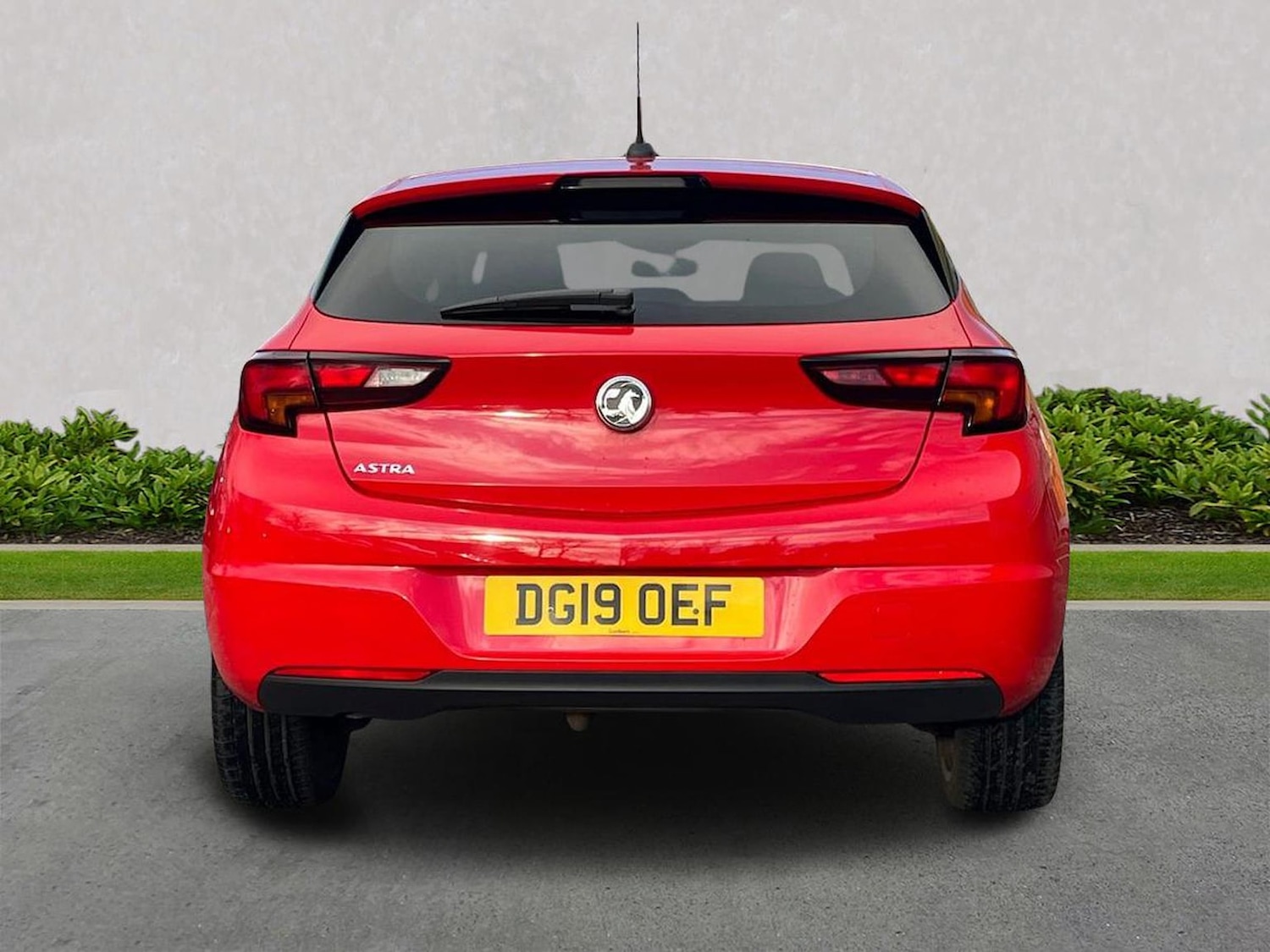 Used Vauxhall Astra 2019 for sale - 76627949: Photo 4