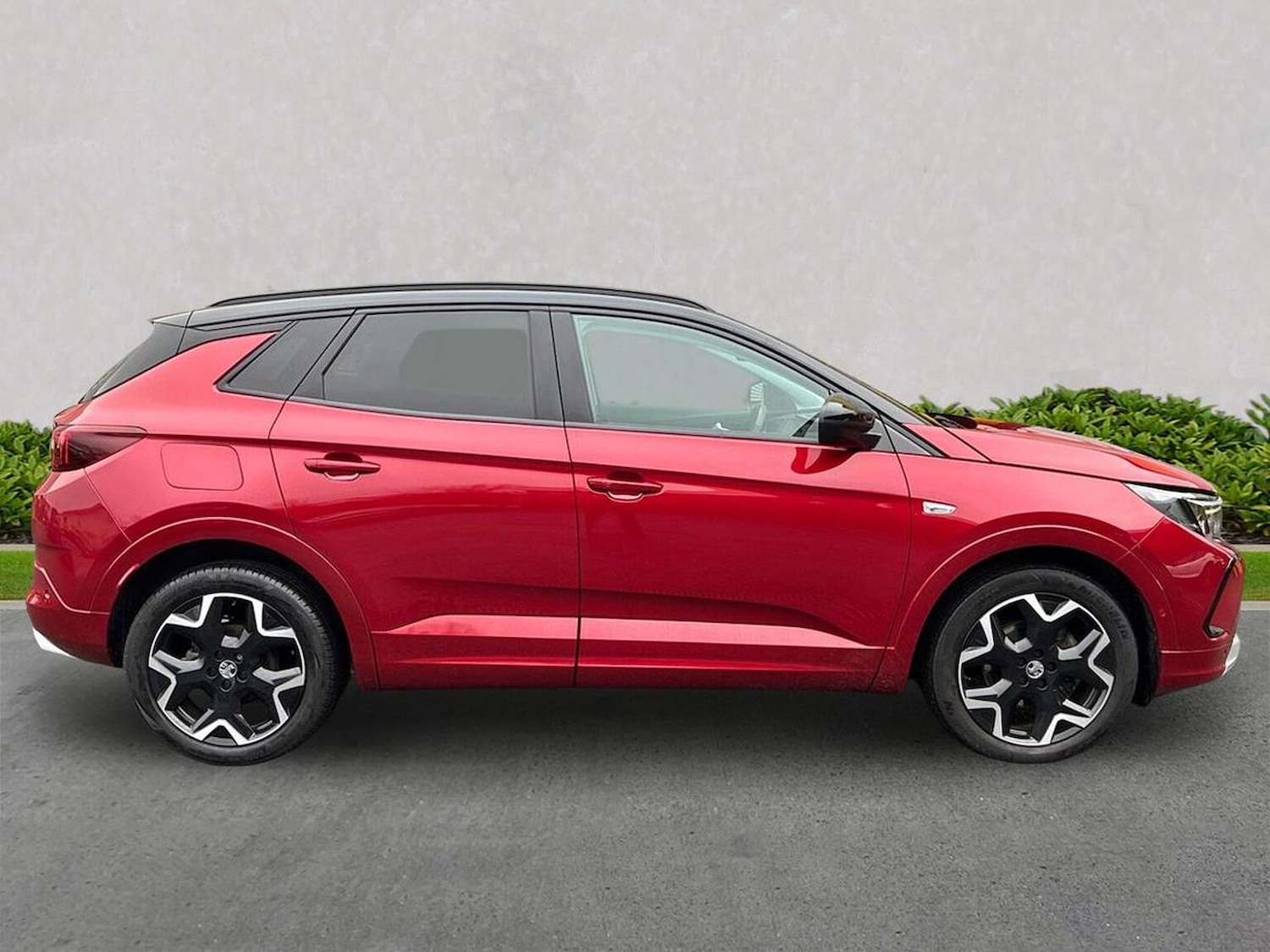 Used Vauxhall Grandland 2024 for sale - 77973979: Photo 3