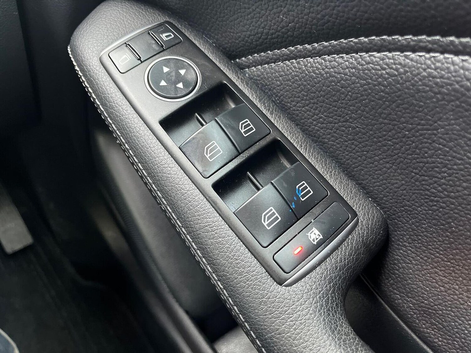 Used Mercedes-Benz B Class 2016 for sale - 76791873: Photo 21