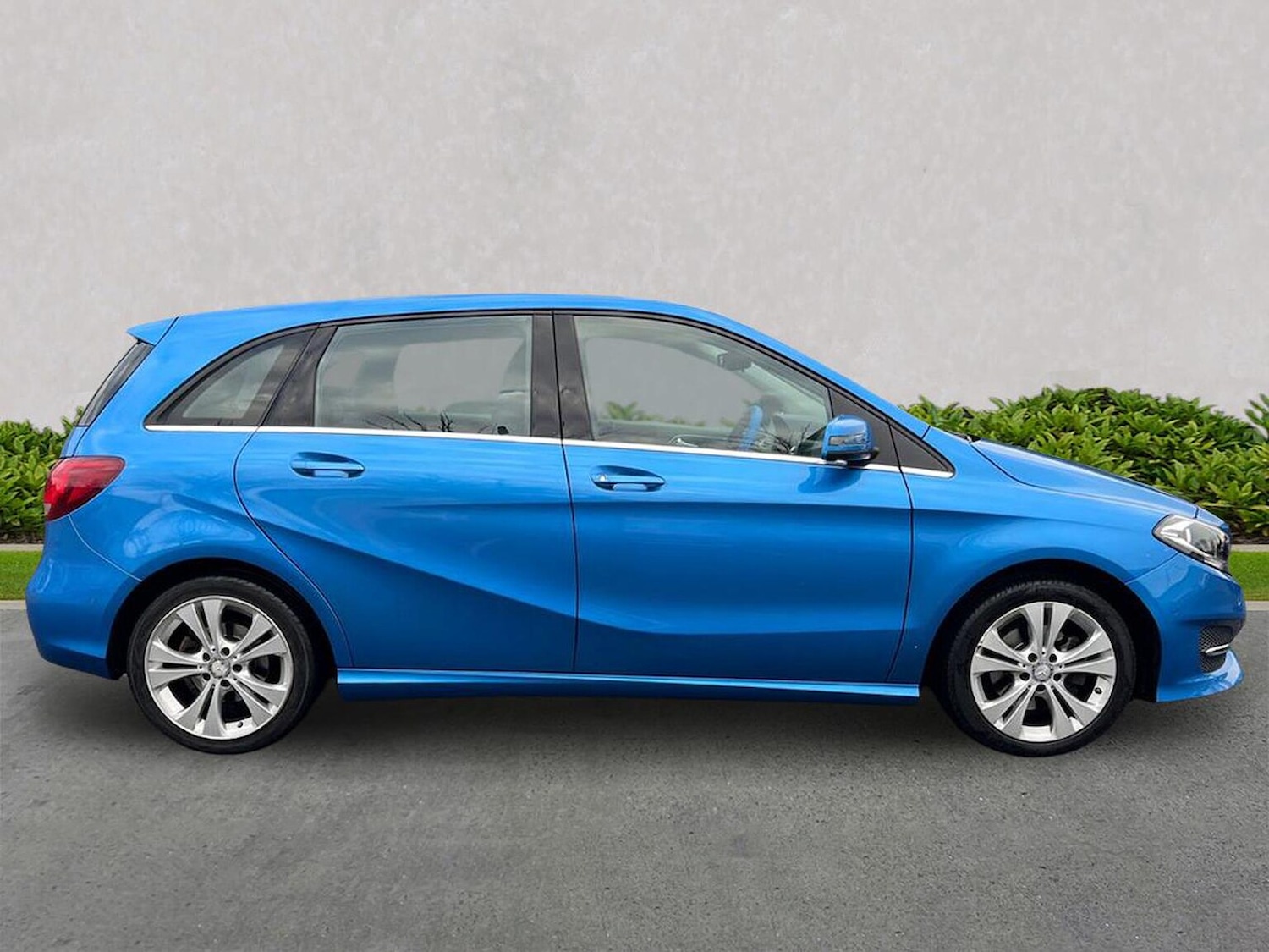 Used Mercedes-Benz B Class 2016 for sale - 76791873: Photo 3