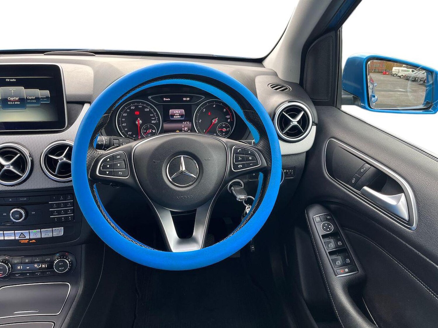 Used Mercedes-Benz B Class 2016 for sale - 76791873: Photo 9