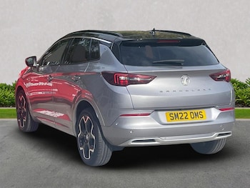 Used Vauxhall Grandland 2022 for sale - 76181418: Photo 2