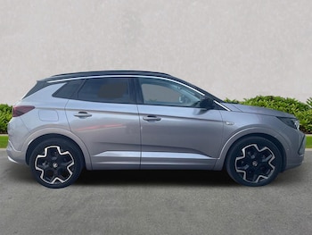 Used Vauxhall Grandland 2022 for sale - 76181418: Photo 3