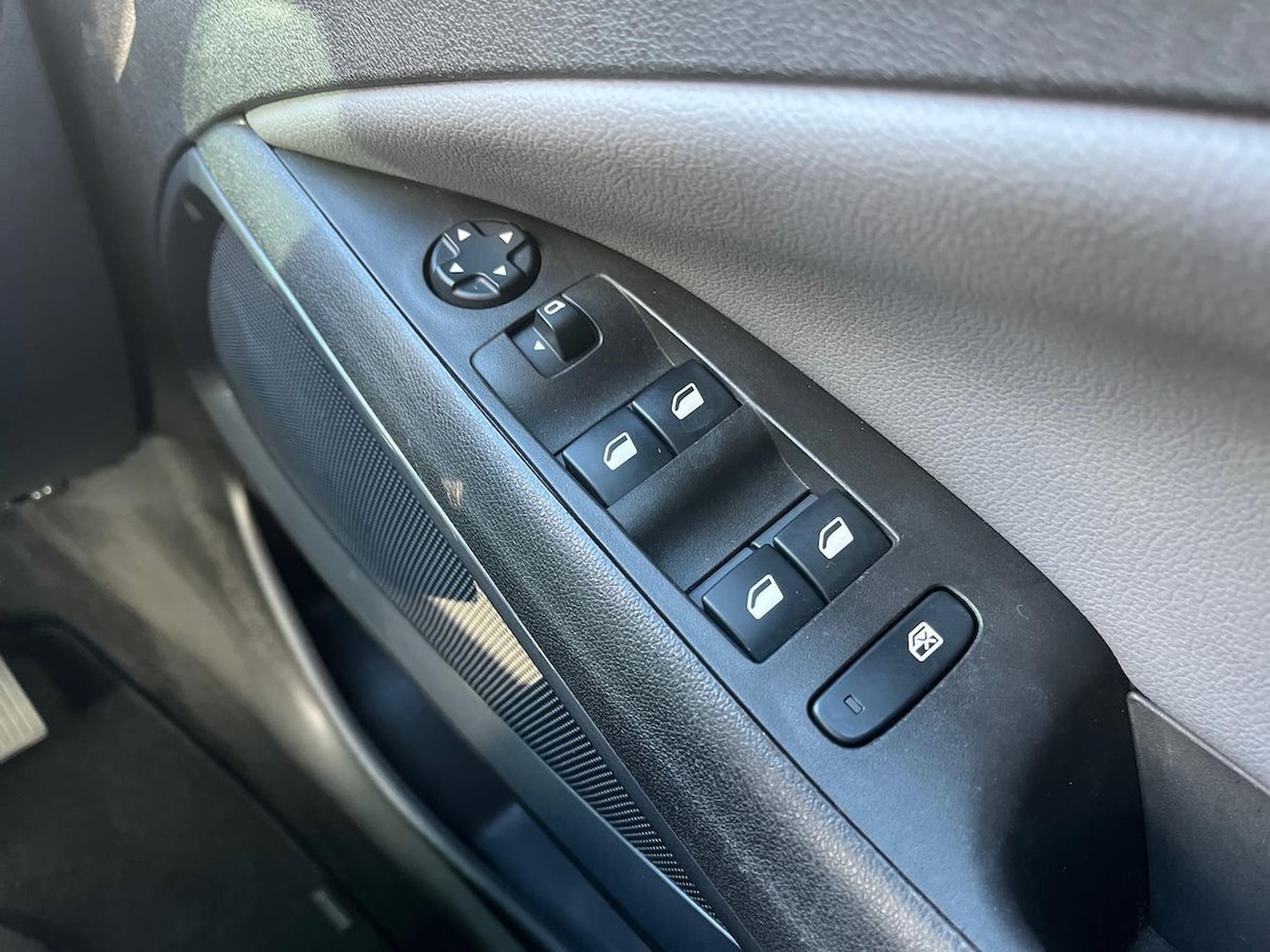 Used Vauxhall Crossland X 2020 for sale - 76627951: Photo 21