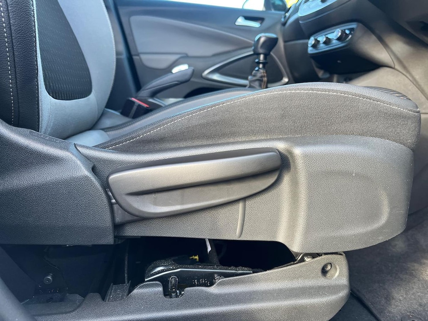 Used Vauxhall Crossland X 2020 for sale - 76627951: Photo 27