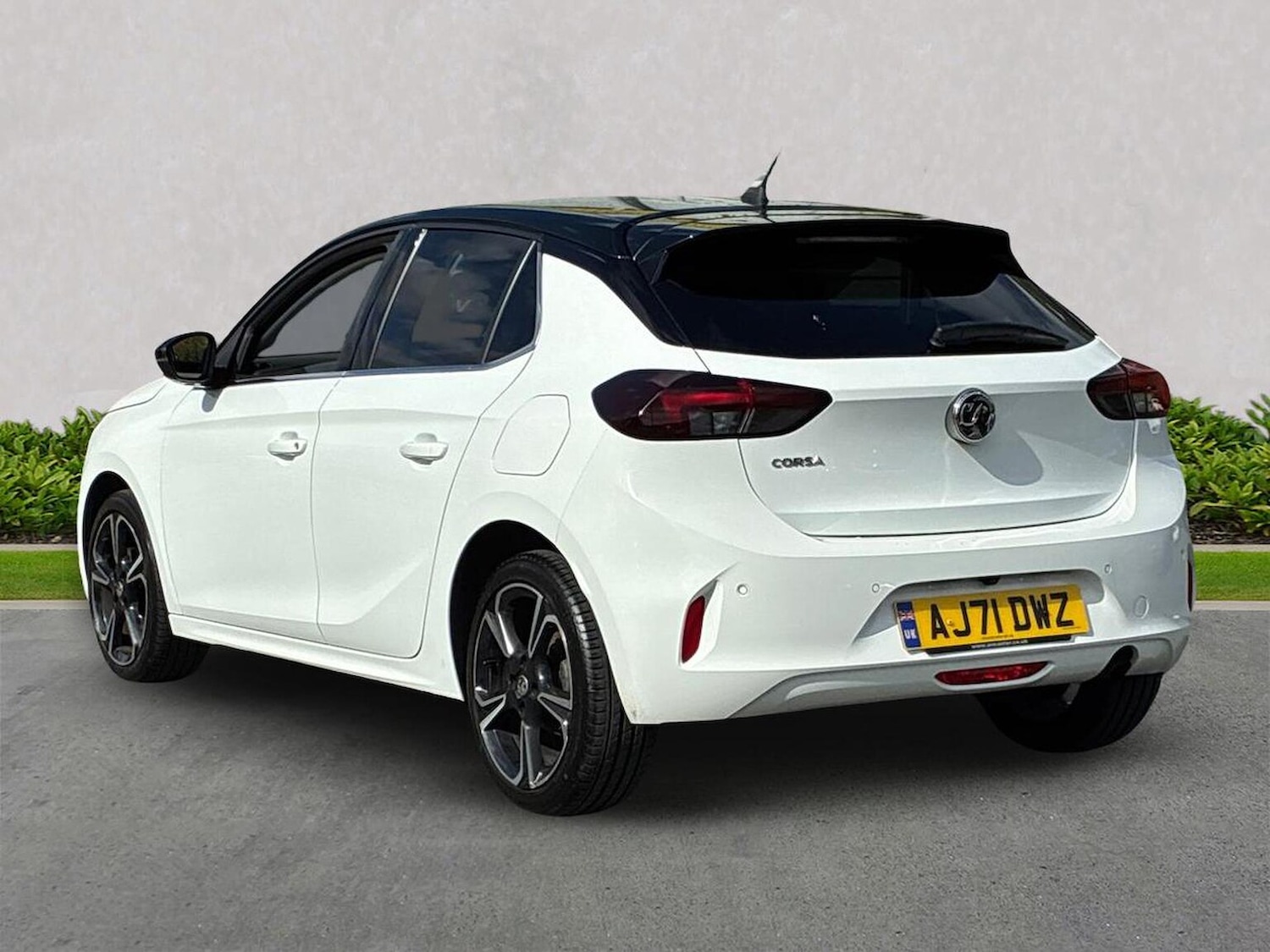 Used Vauxhall Corsa 2021 for sale - 78196474: Photo 2