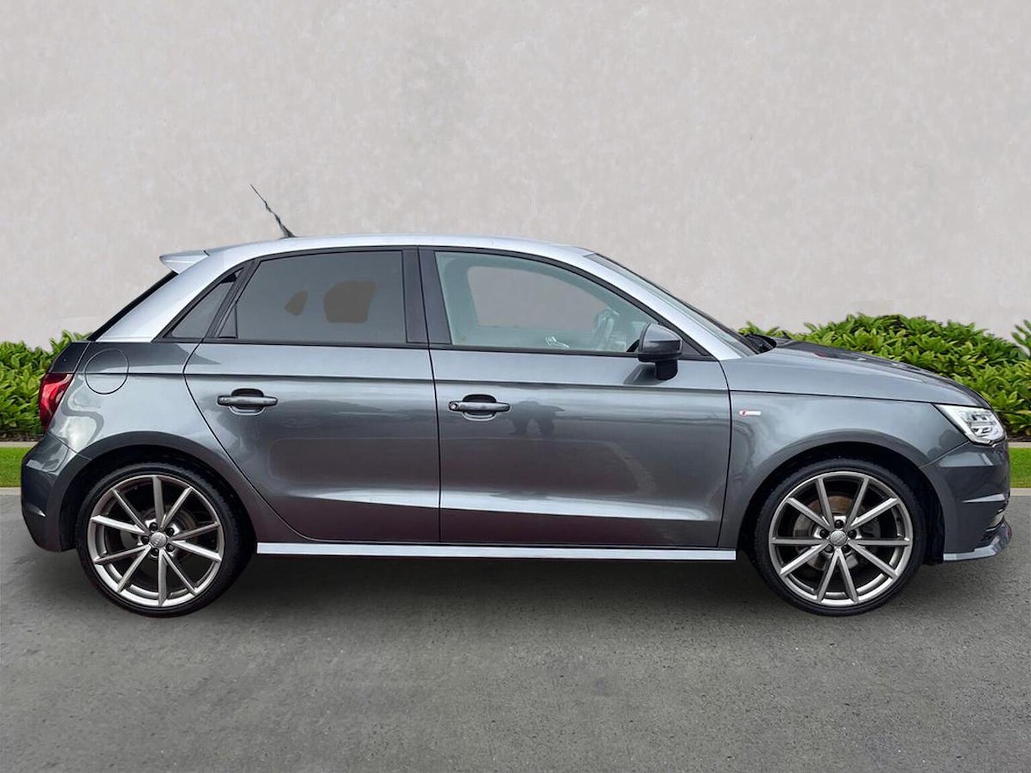 Used Audi A1 2018 for sale - 76379278: Photo 3