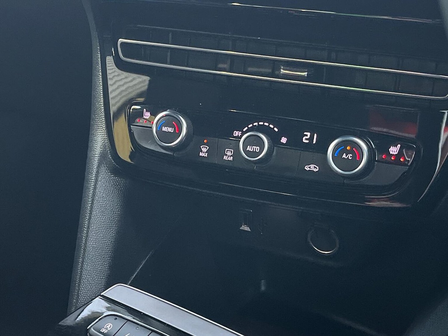 Used Vauxhall Mokka 2022 for sale - 77023418: Photo 14