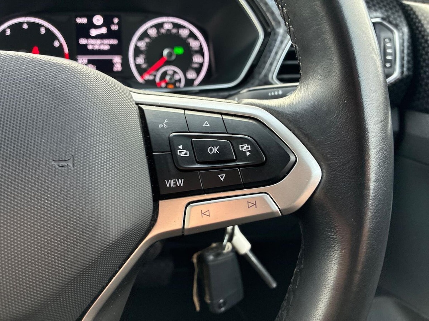 Used Volkswagen T-Cross 2021 for sale - 77980065: Photo 24