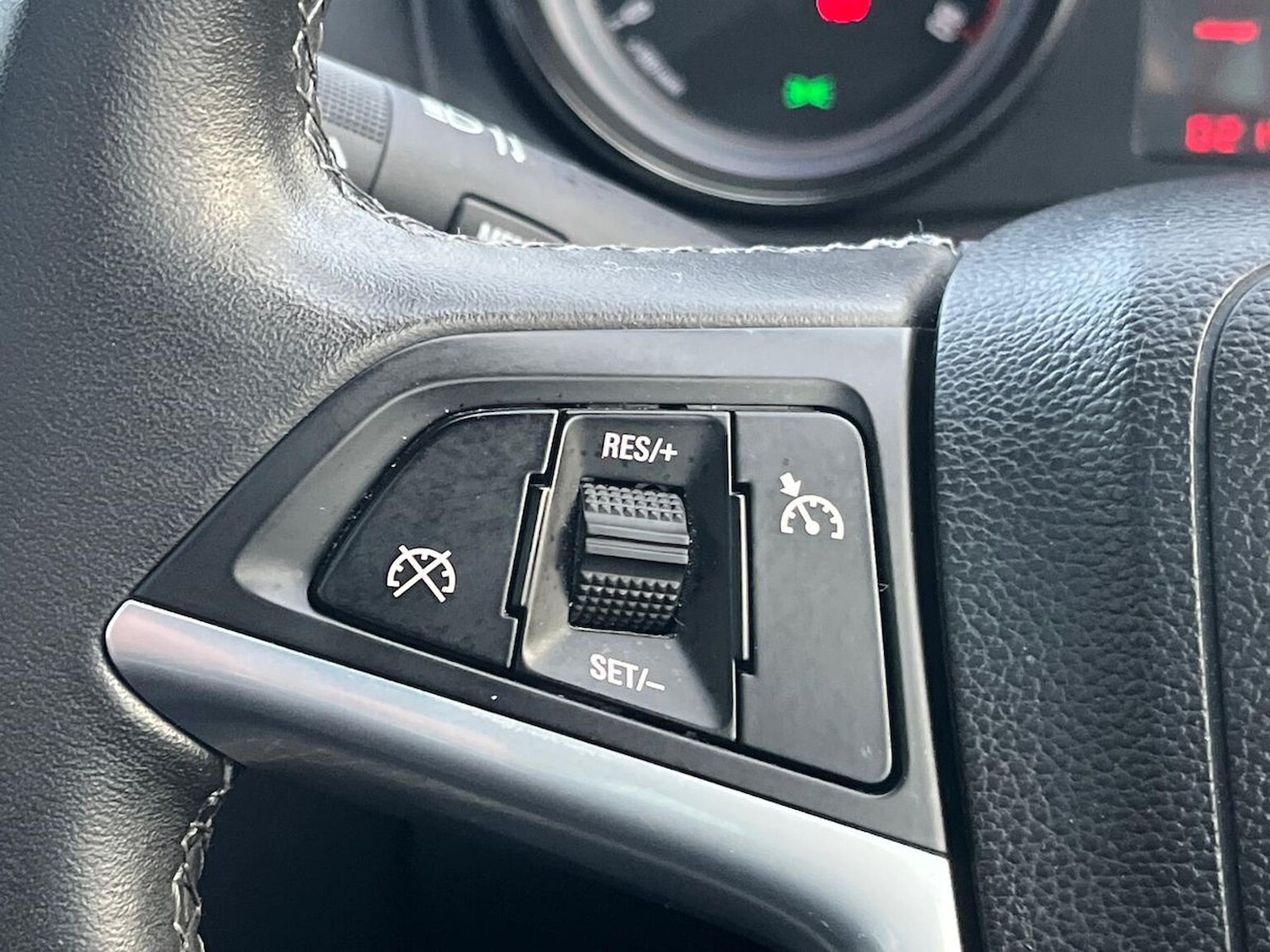 Used Vauxhall Meriva 2016 for sale - 76931635: Photo 24