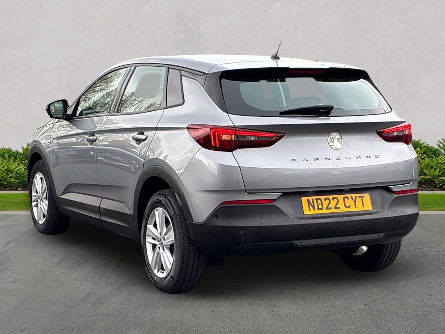 Used Vauxhall Grandland 2022 for sale - 78196390: Photo 2