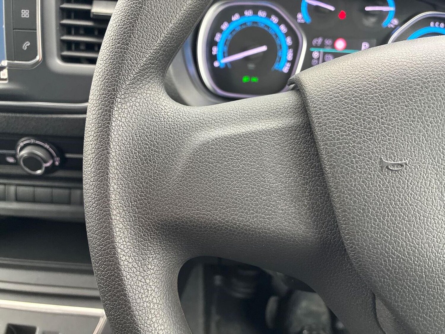 Used Vauxhall Vivaro 2025 for sale - 78039331: Photo 25