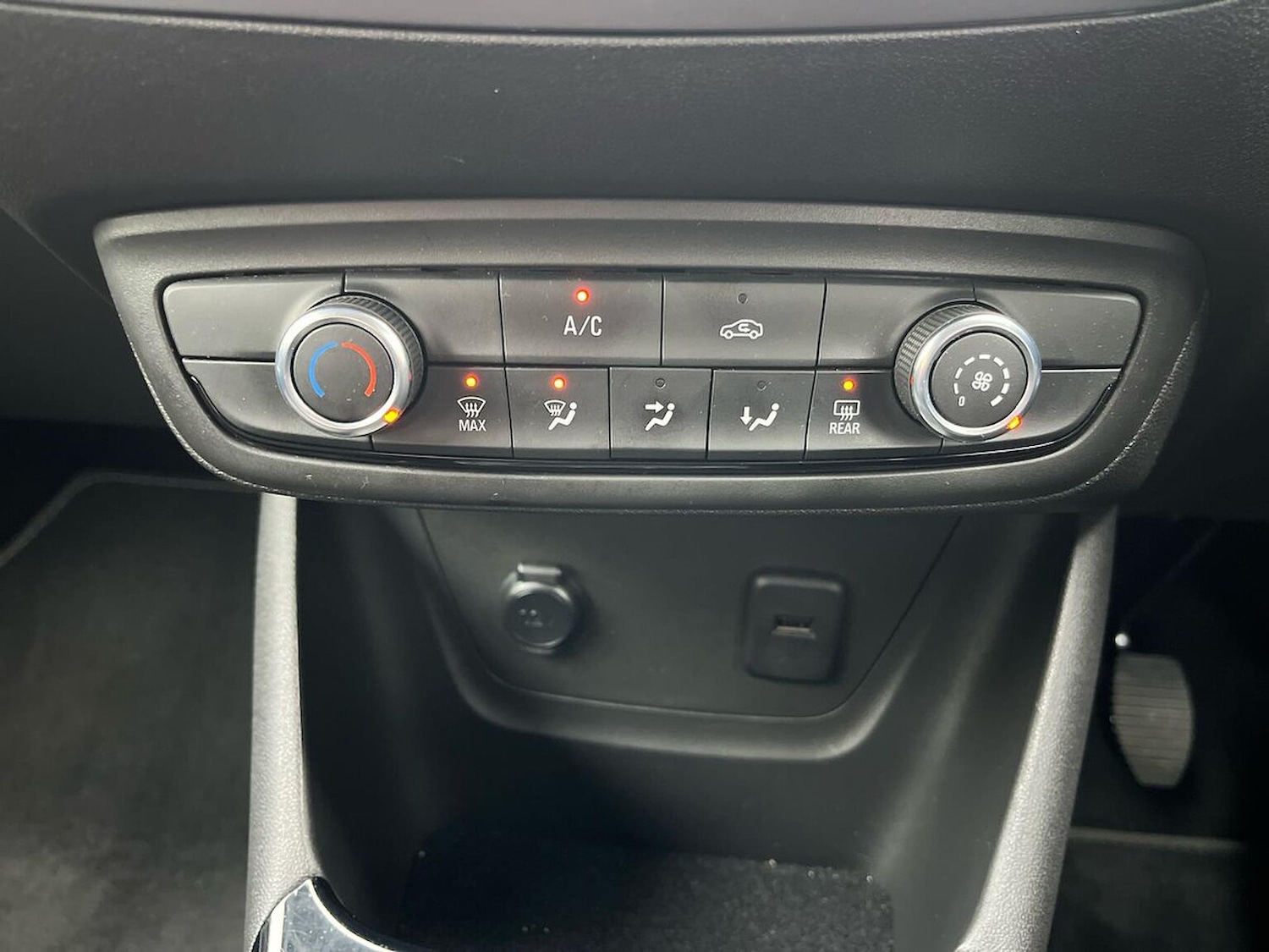 Used Vauxhall Crossland 2022 for sale - 76663055: Photo 12