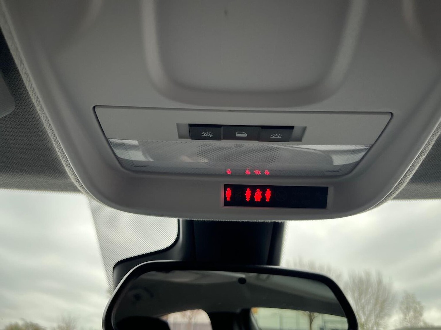 Used Vauxhall Crossland 2022 for sale - 76663055: Photo 14