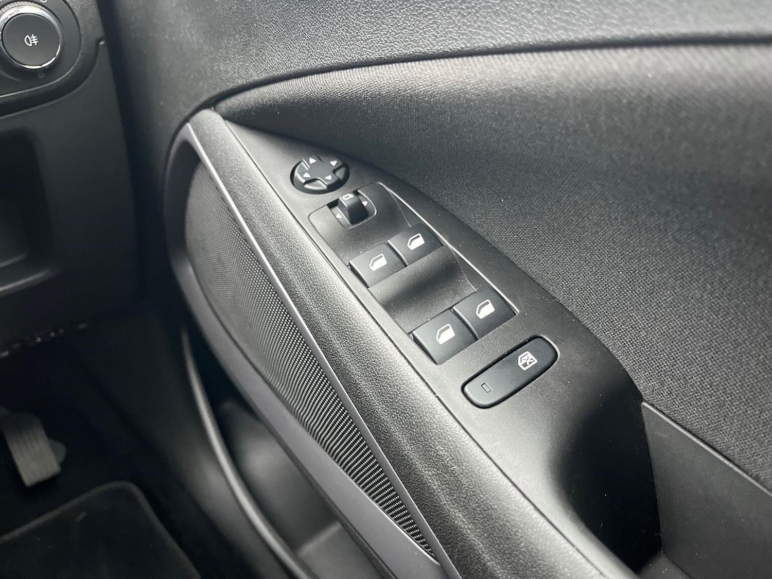 Used Vauxhall Crossland 2022 for sale - 76663055: Photo 21