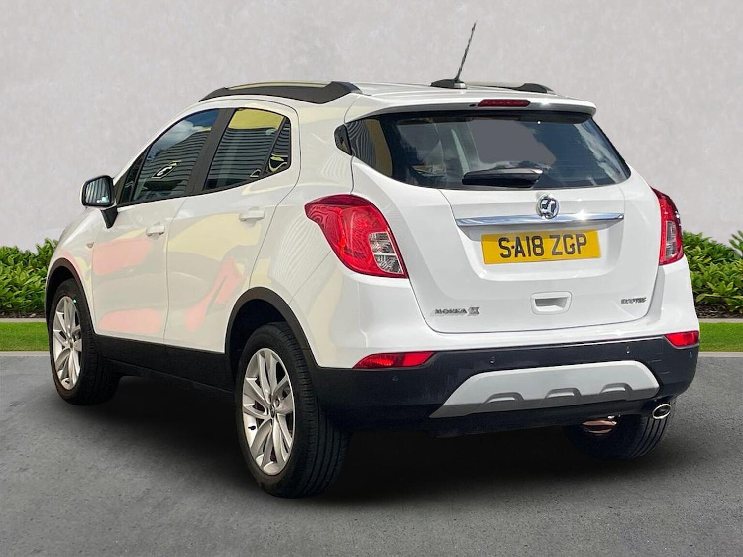 Used Vauxhall Mokka X 2018 for sale - 76082562: Photo 2