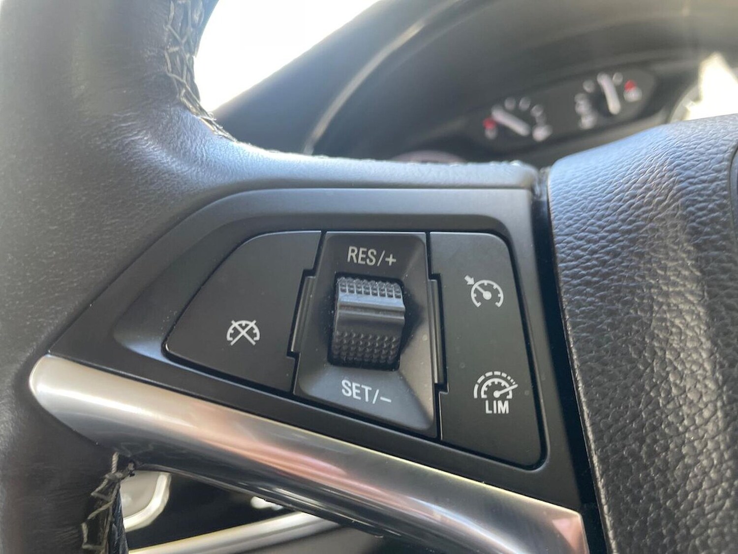 Used Vauxhall Mokka X 2018 for sale - 76082562: Photo 26