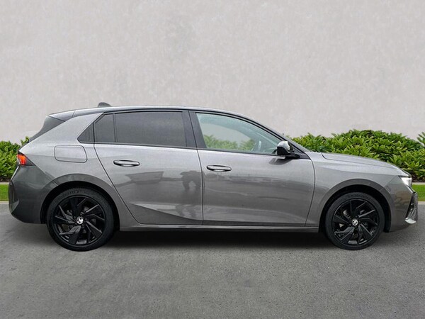 Used Vauxhall Astra 2024 for sale - 76164917: Photo 3