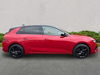 Used Vauxhall Astra 2024 for sale - 78614615: Photo