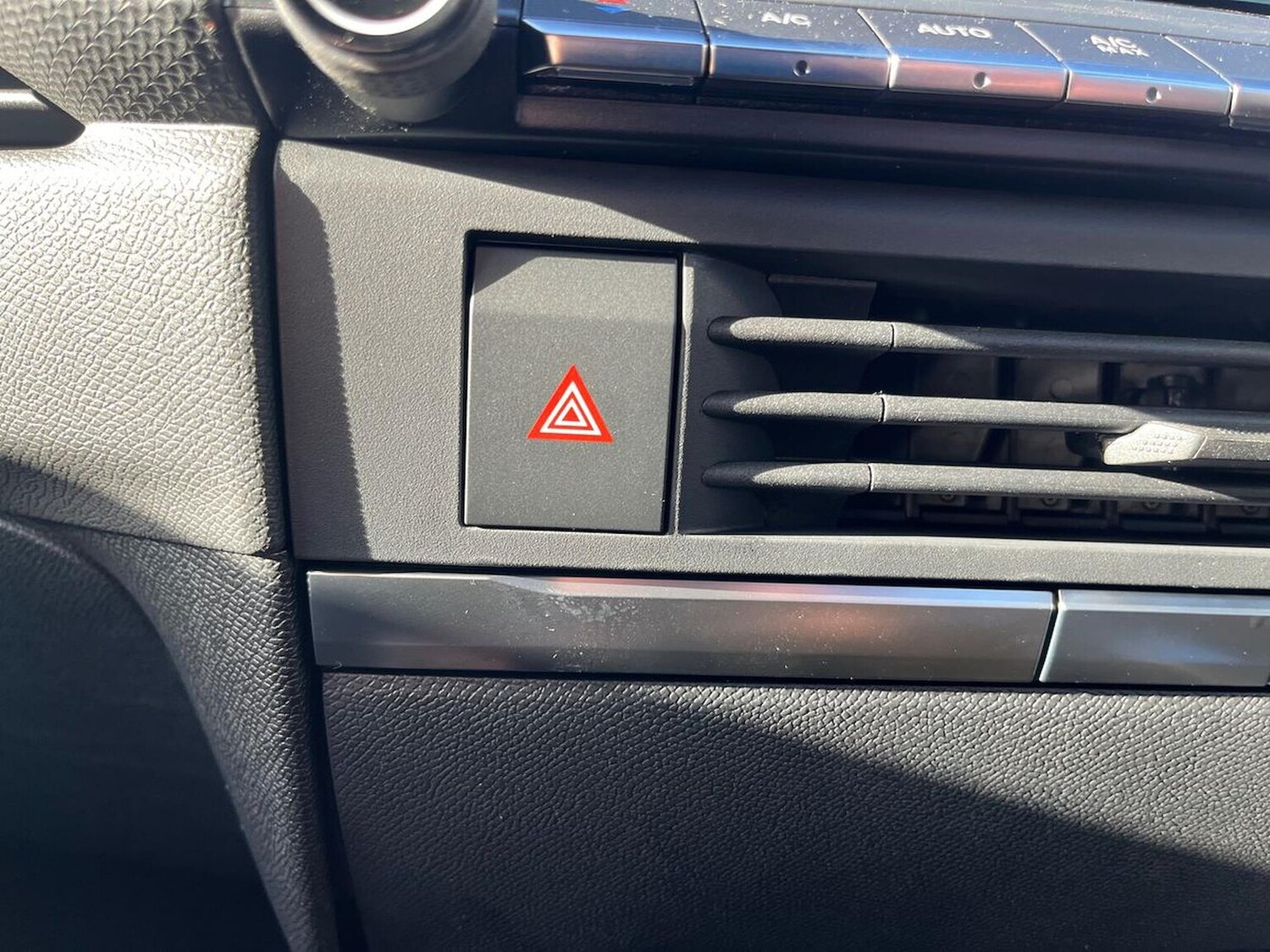 Used Vauxhall Astra 2025 for sale - 76566526: Photo 22