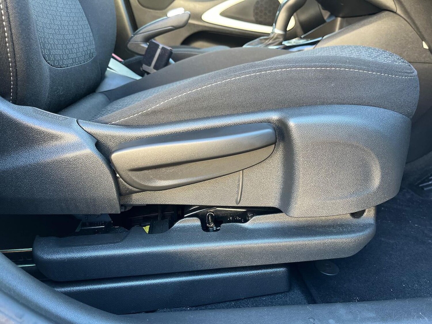 Used Vauxhall Crossland 2021 for sale - 76651235: Photo 27