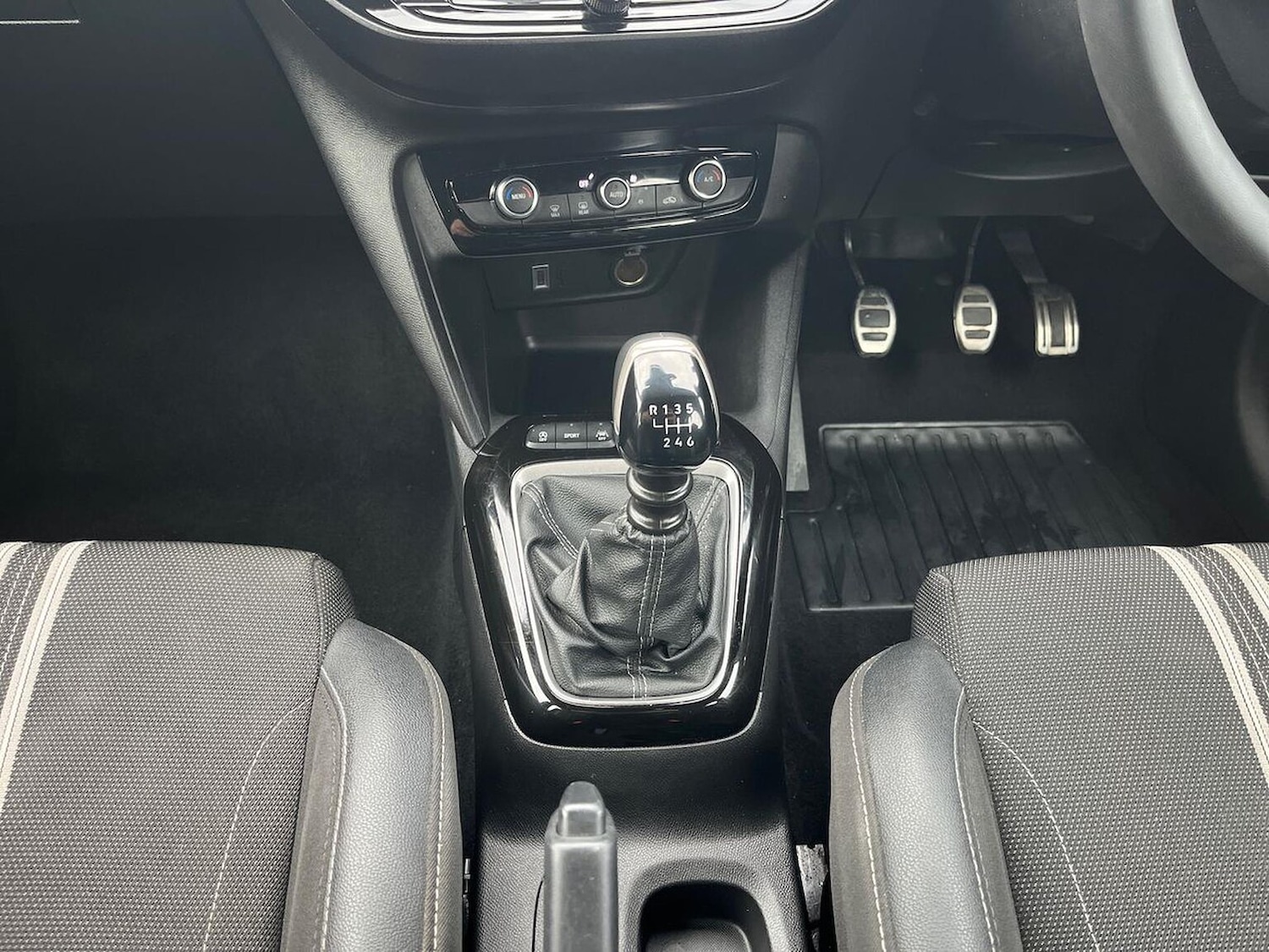 Used Vauxhall Corsa 2023 for sale - 76492416: Photo 13