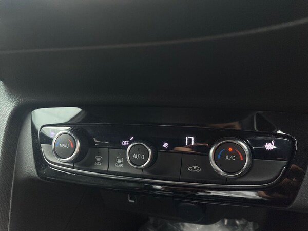 Used Vauxhall Corsa 2023 for sale - 76142983: Photo 12