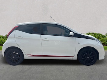 Used Toyota AYGO 2018 for sale - 75517979: Photo