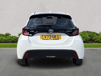 Used Toyota Yaris 2022 for sale - 75498133: Photo