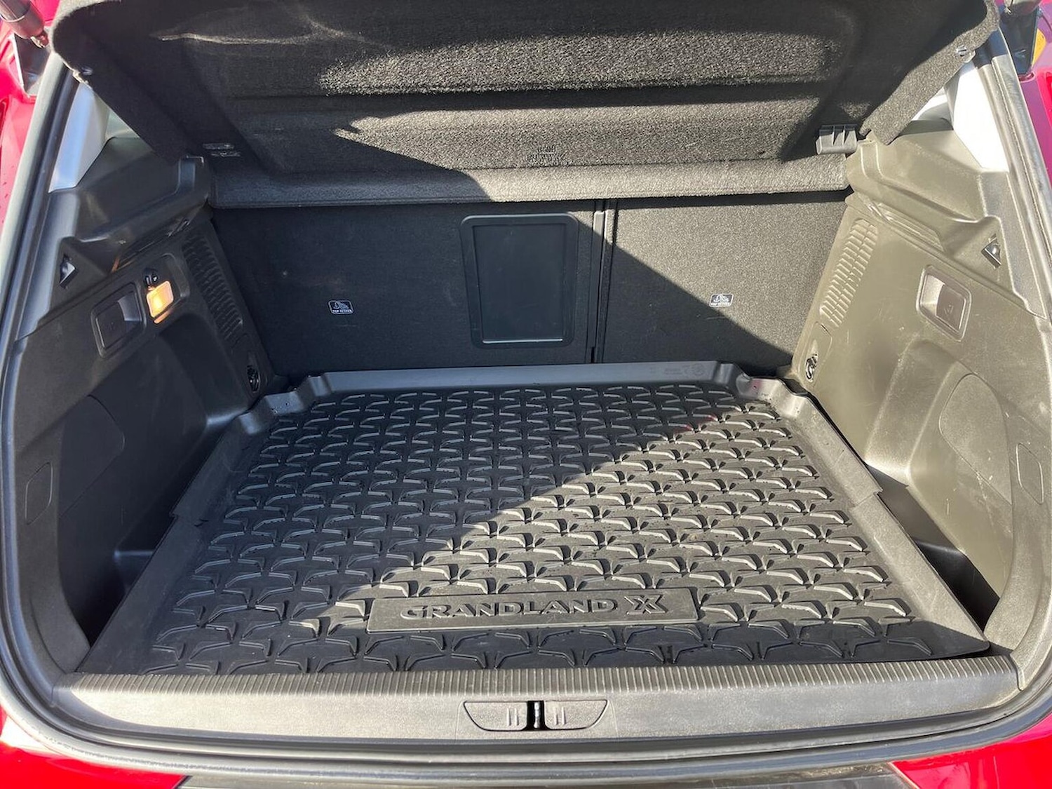 Used Vauxhall Grandland X 2018 for sale - 76627948: Photo 17