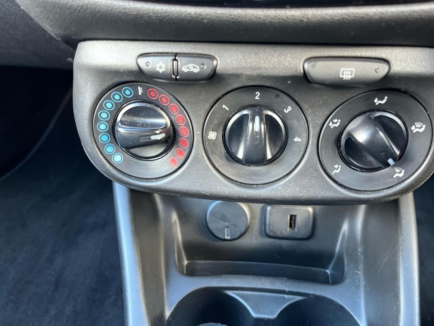 Used Vauxhall Corsa 2019 for sale - 76346980: Photo 12