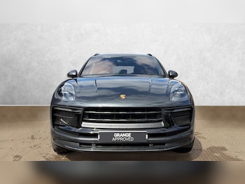 Used Porsche Macan 2024 for sale - 78599452: Photo