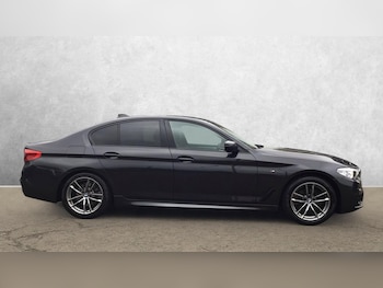 Used BMW 5 Series 2019 for sale - 77643502: Photo