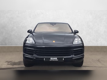 Used Porsche Cayenne 2020 for sale - 78182509: Photo