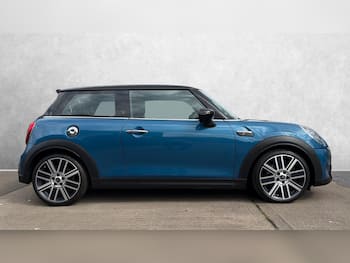 Used MINI Hatch 2021 for sale - 79630200: Photo