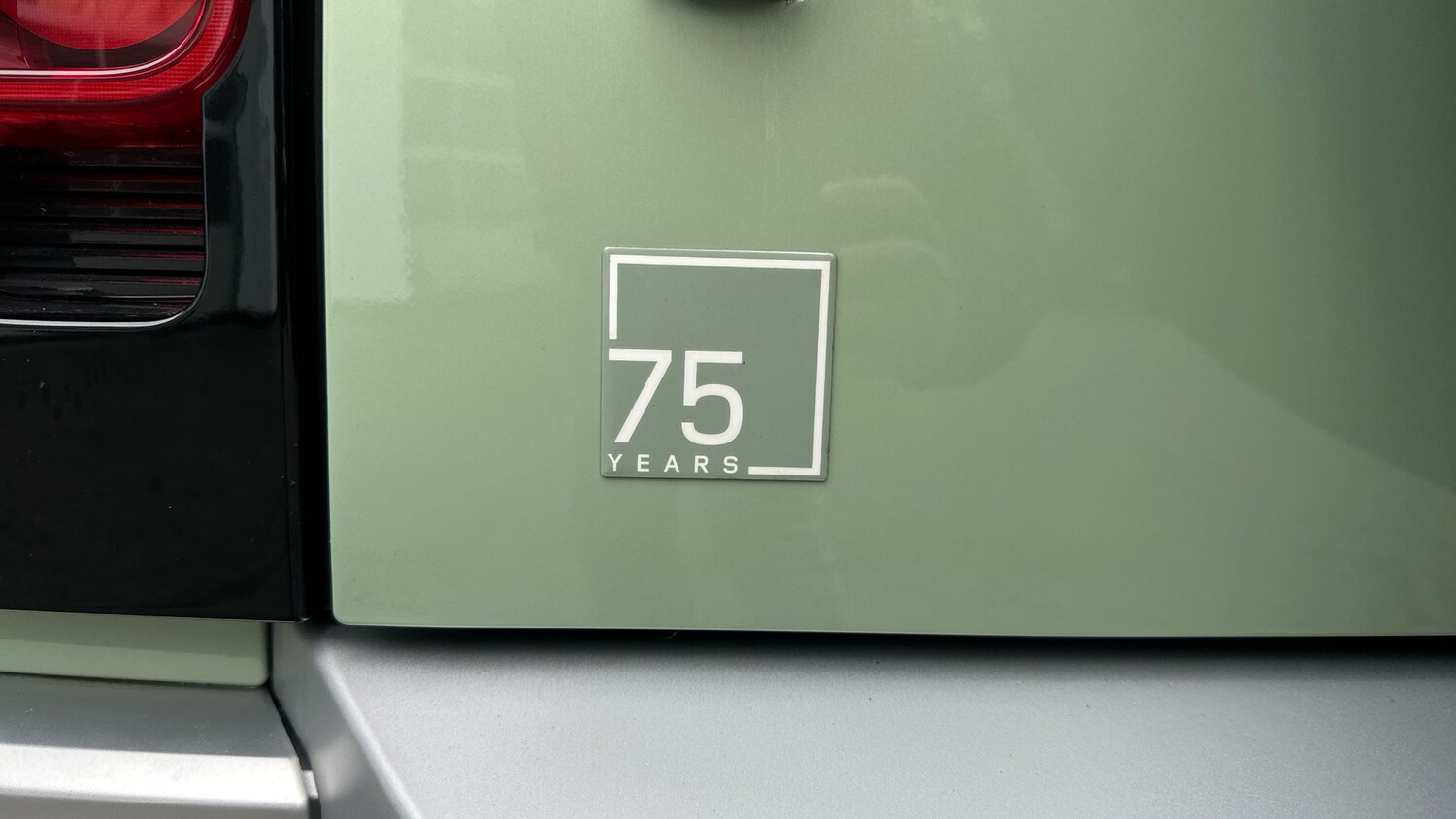 Used Land Rover Defender 2023 for sale - 77643505: Photo 8