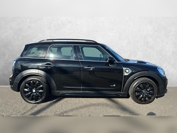 Used MINI Countryman 2017 for sale - 75913327: Photo
