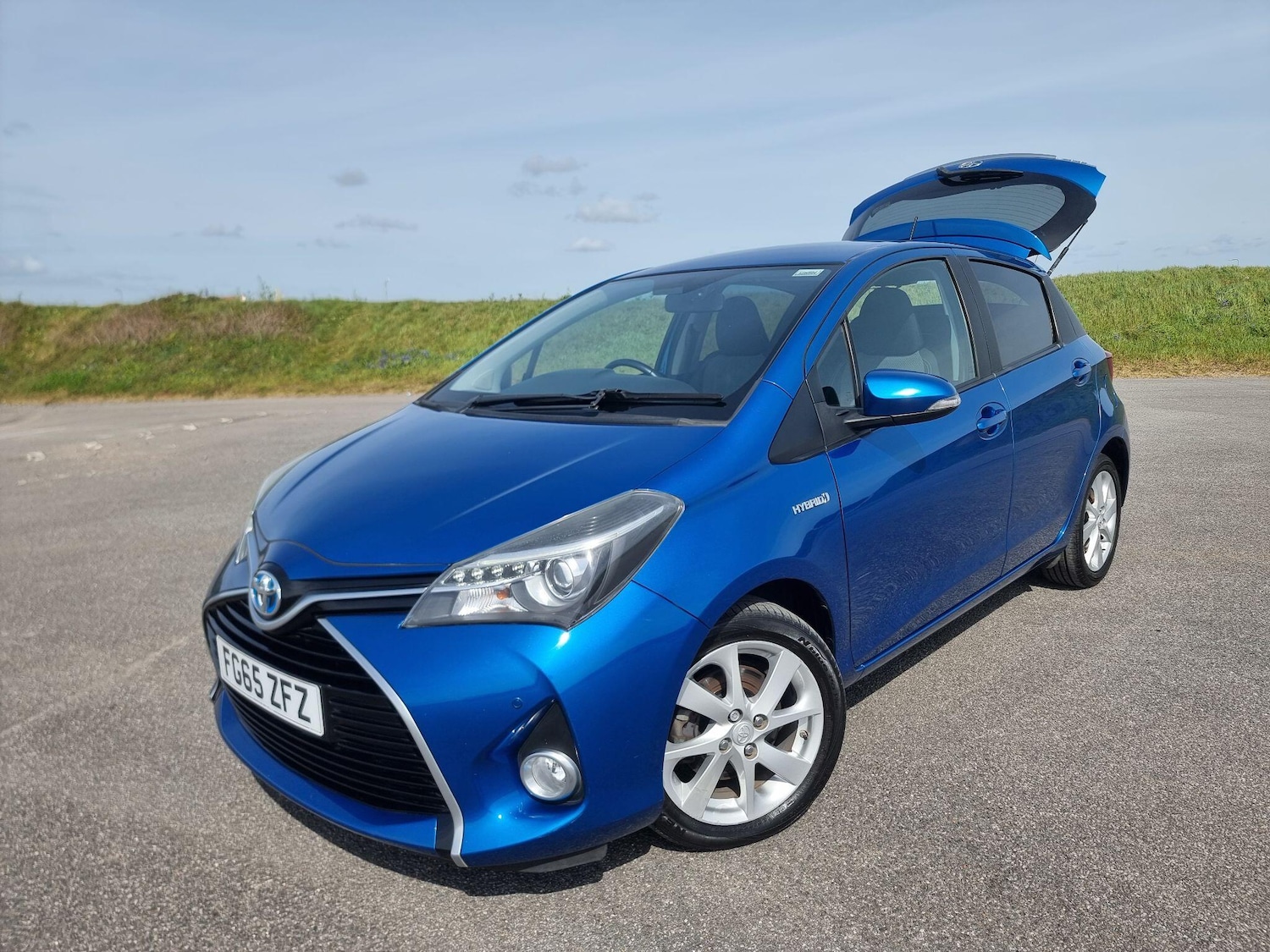 Used Toyota Yaris 2015 for sale - 77658563: Photo 7