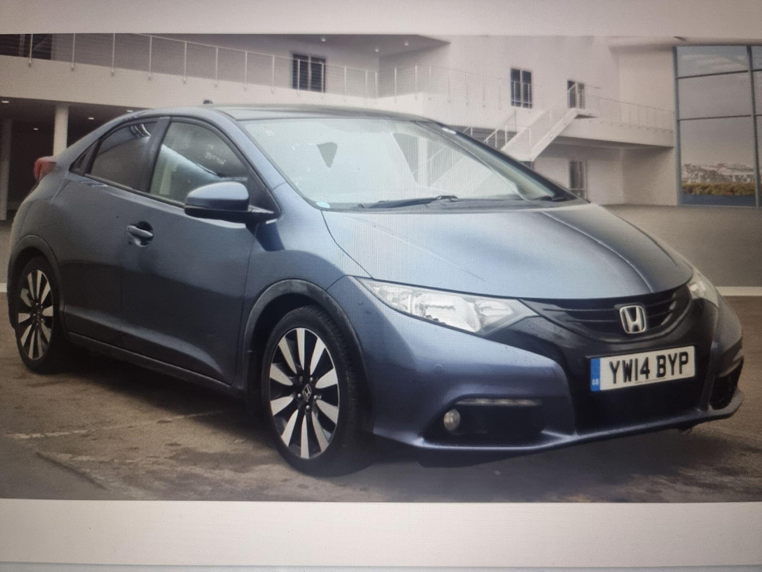 Used Honda Civic 2014 for sale - 76855769: Photo 1
