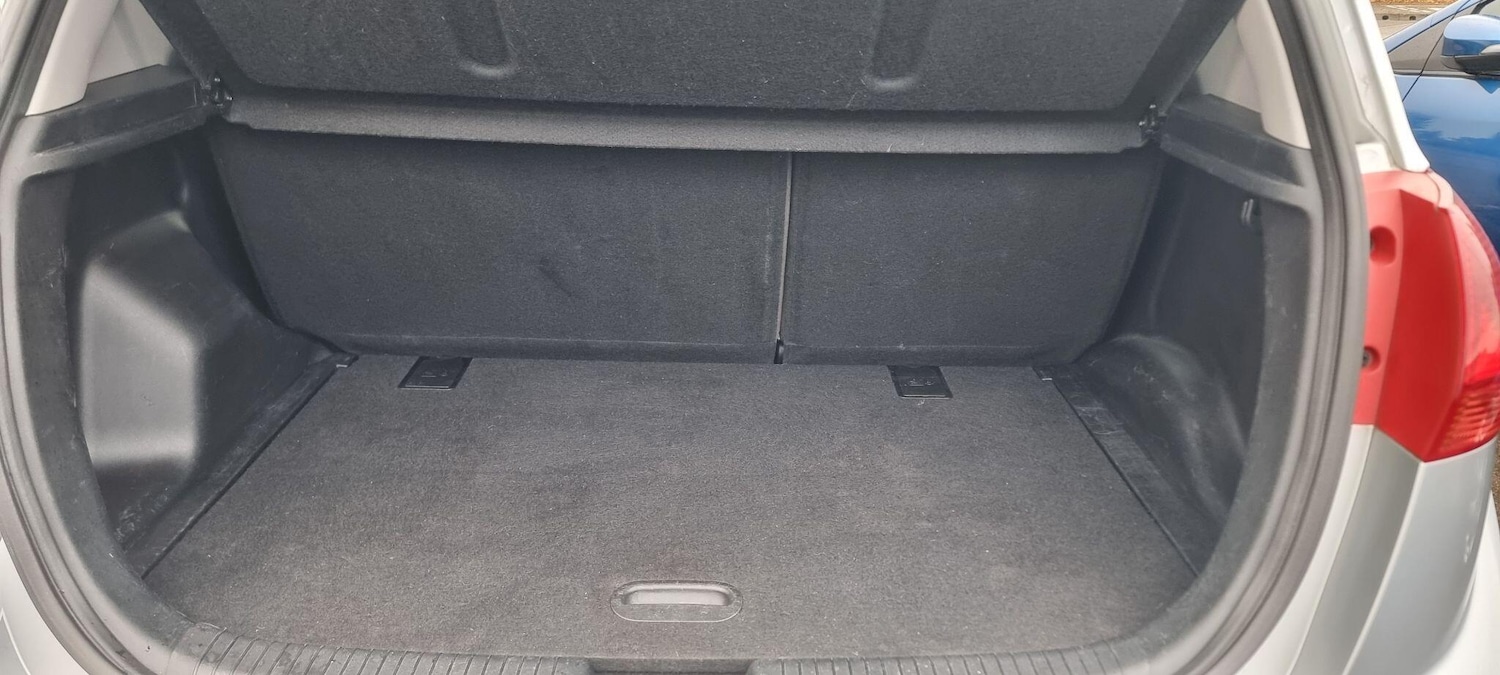 Used Kia Venga 2017 for sale - 76271028: Photo 23