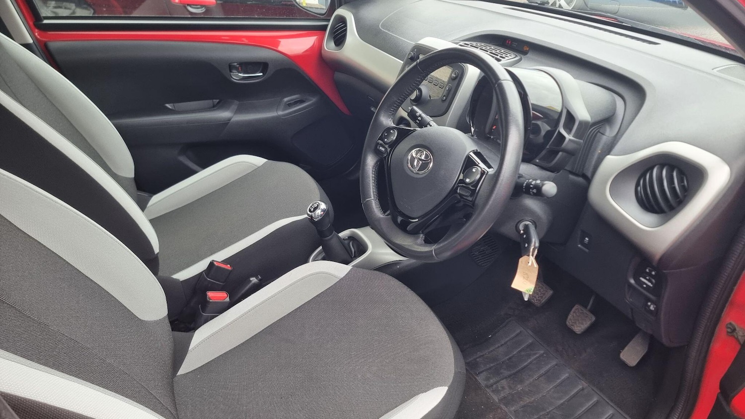 Used Toyota AYGO 2016 for sale - 75953787: Photo 12