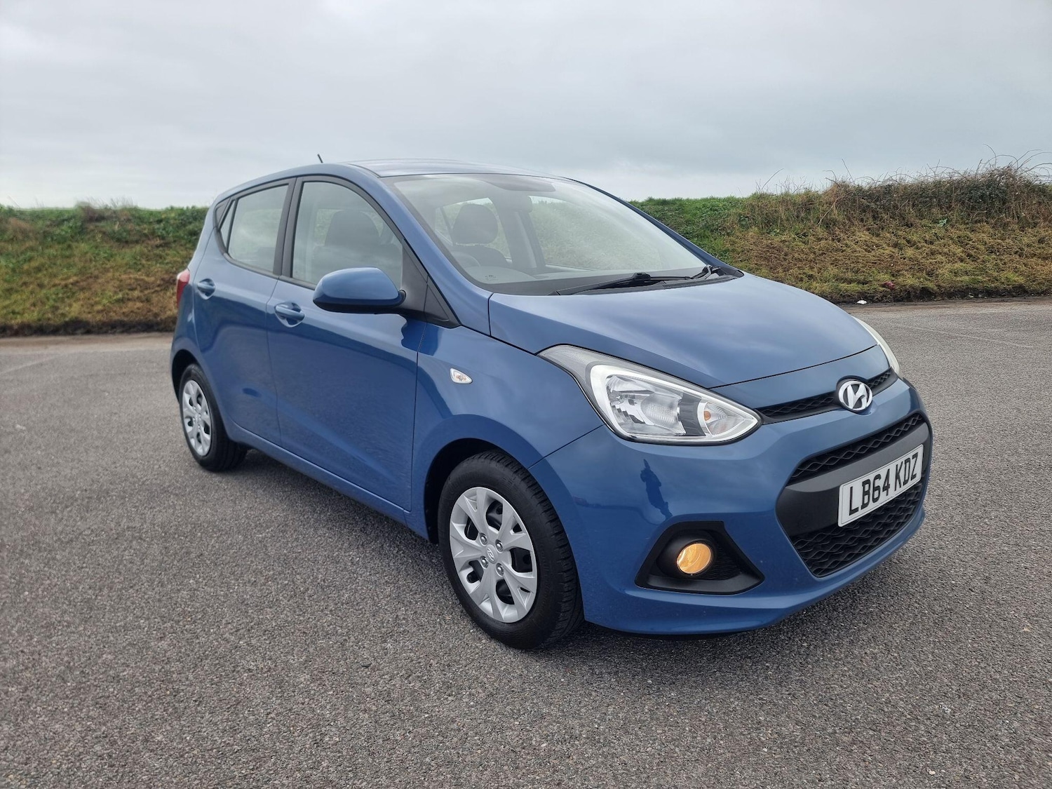 Used Hyundai i10 2015 for sale - 77267306: Photo 26
