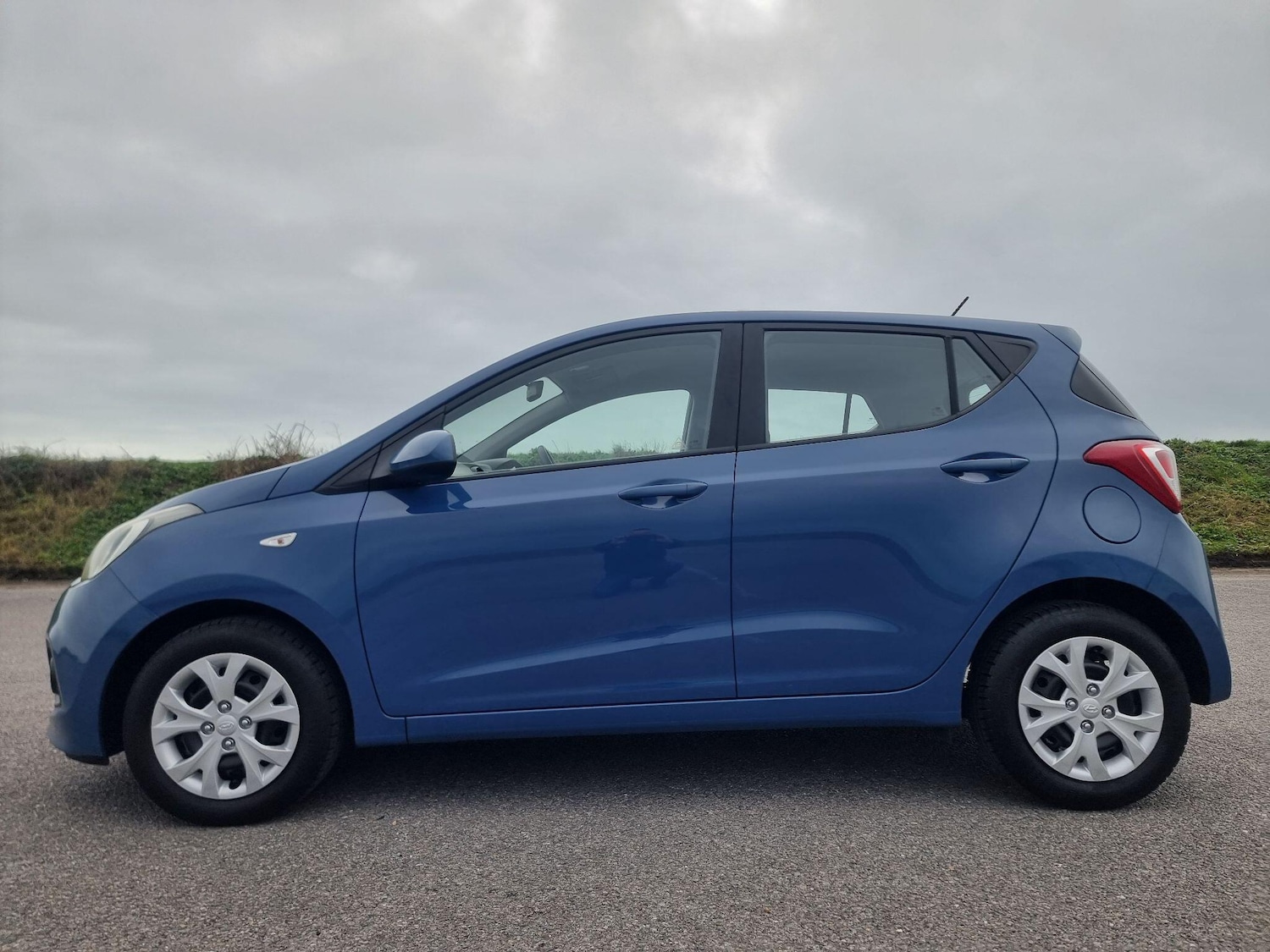 Used Hyundai i10 2015 for sale - 77267306: Photo 7